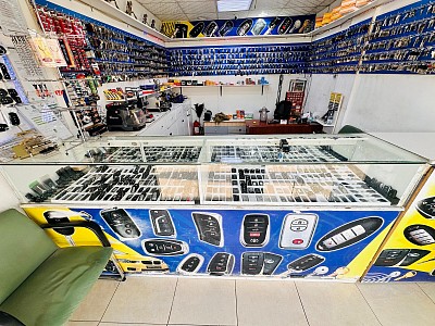 مؤسسة المفتاح الذكي