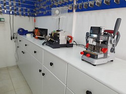 مؤسسة المفتاح الذكي